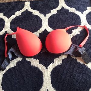 VS PINK 36 C push-up bra
